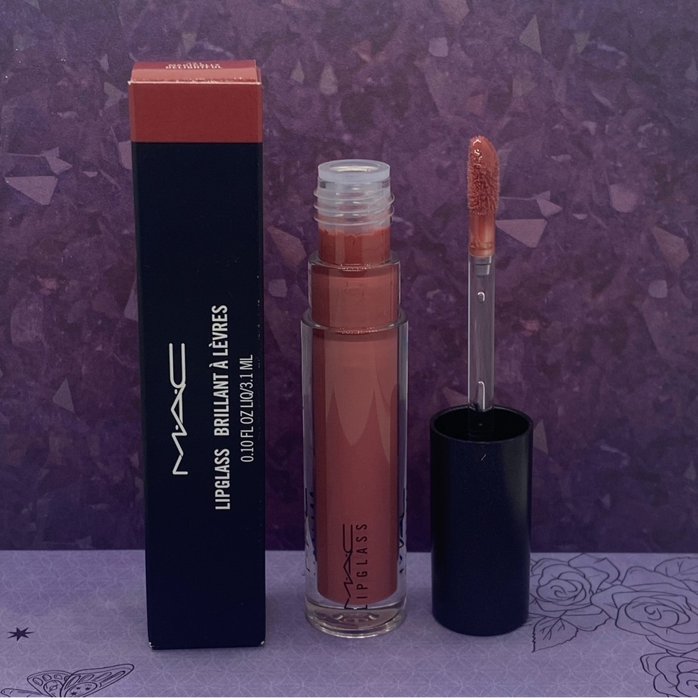 MAC Lipglass - Magically Delightful